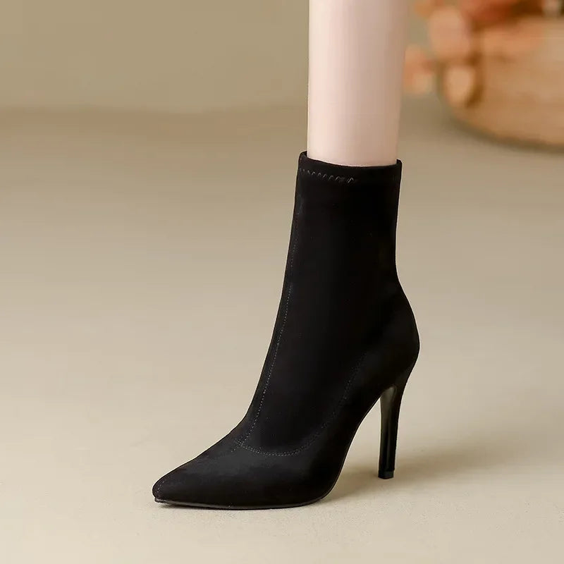 Hard Soled Jazz Dance Booties Women's Rubber Soles Pointed Black High Heels Elastic Ballroom Latin Tango Modern Dance Boots